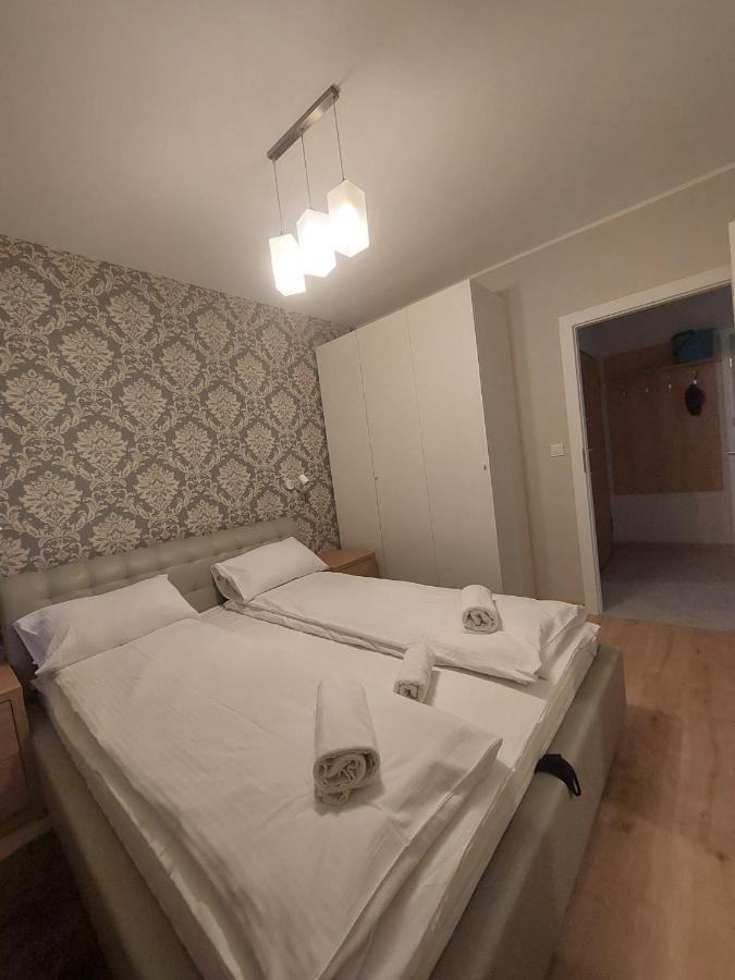 Golden Apartments Przy Plazy Gdansk Luaran gambar